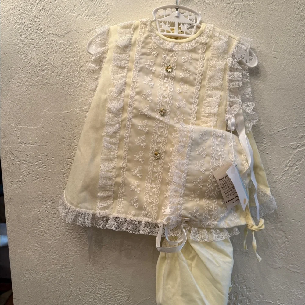 Vintage Sears Fashions for Tiny Tots Pale Yellow Baby Dress with White Lace Trim